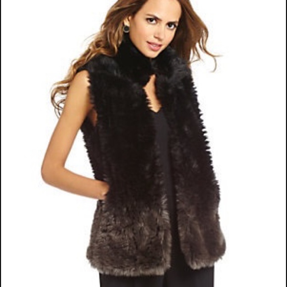 Gianni Bini faux fur vest Size M